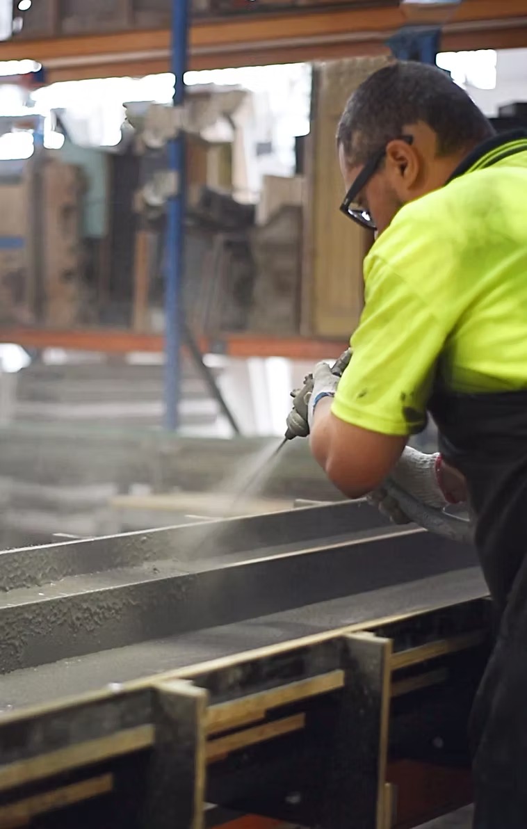 Distinctive edges and strength for building exteriors Distinctive edges and strength for building exteriors