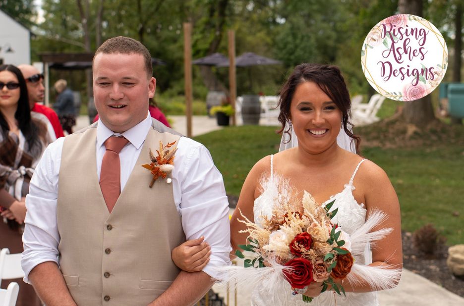 Candid wedding moments captured in Cleveland Candid wedding moments captured in Cleveland