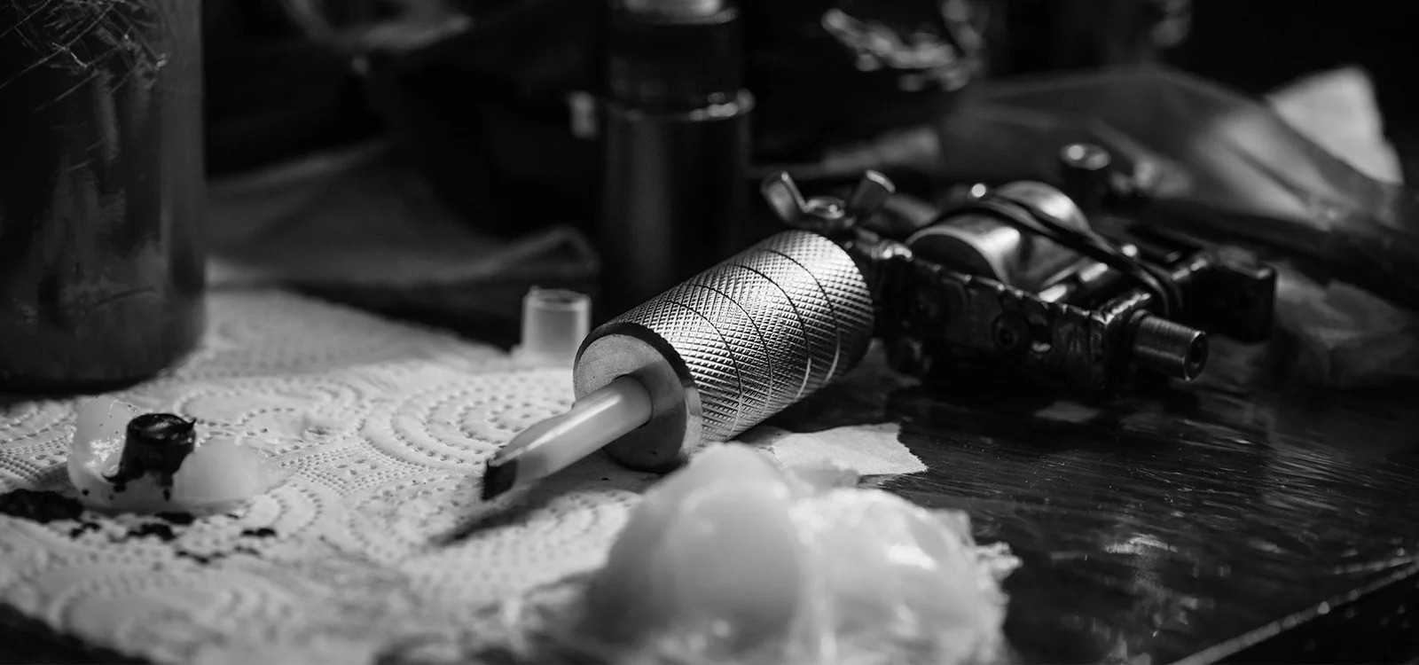 Finding the Right Studio for a Safe Clean Tattoo Finding the Right Studio for a Safe Clean Tattoo