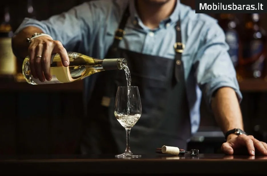 Mobilus baras su barmenu – profesionalus aptarnavimas jūsų renginiui Lietuvoje Mobilus baras su barmenu – profesionalus aptarnavimas jūsų renginiui Lietuvoje